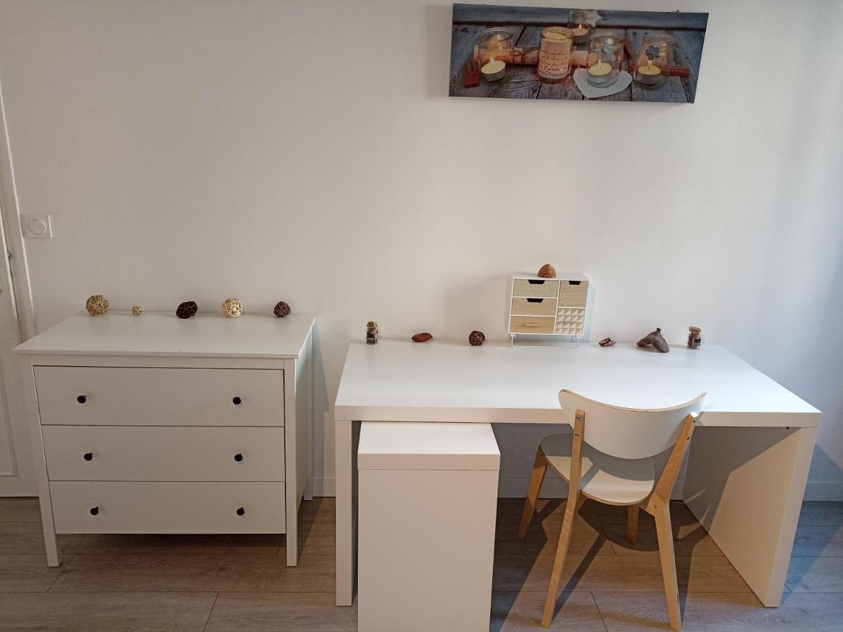 Charmant Appartement Plein Centre Auray Εξωτερικό φωτογραφία