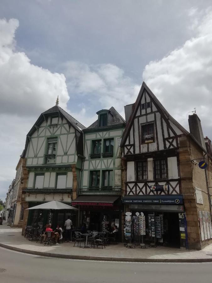 Charmant Appartement Plein Centre Auray Εξωτερικό φωτογραφία